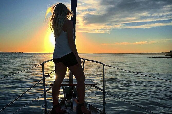 2 Hour Lisbon Sunset and Wine Sailing Tour - What the two-hour route looks like