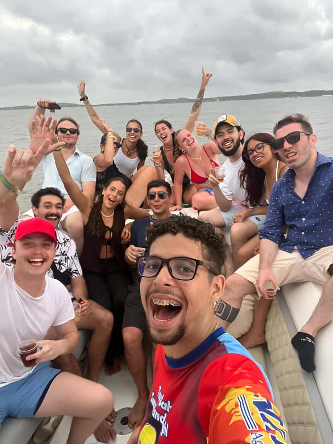 2-hour tour in Cartagena Sunset View in party boat - Key points at a glance
