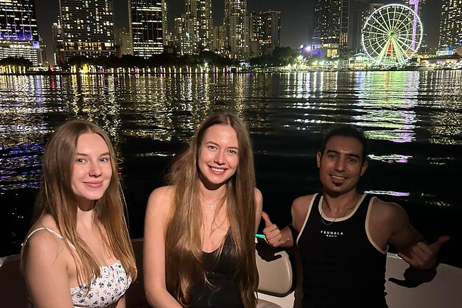 2 hrs Miami Private Boat Tour with Cooler, Ice, Bluetooth Stereo - Getting from the Miami River to the bay