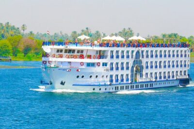 4-Days Nile Cruise From Aswan To Luxor including Abu Simbel and Hot Air Balloon