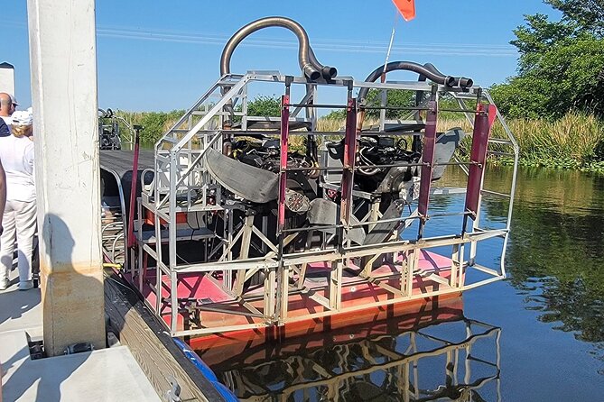 60 min. Everglades Airboat ride & pick-up ,small group +pro guide - The ride back to Miami