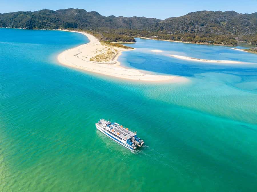 Abel Tasman National Full Park Scenic Cruise - Golden beaches and quiet bays all the way to Totaranui