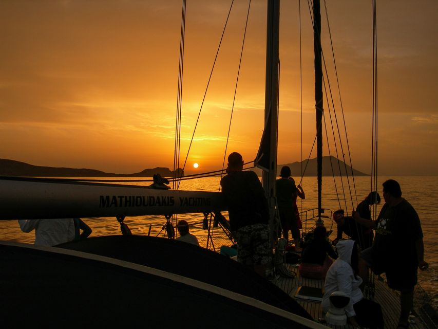 Adamas: Milos & Polyaigos Full-Day Sailboat Tour with Lunch - Key points to know before you book