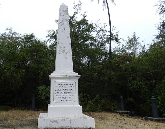 Afternoon Sail & Snorkel to the Captain Cook Monument - Why Kealakekua Bay makes this afternoon special