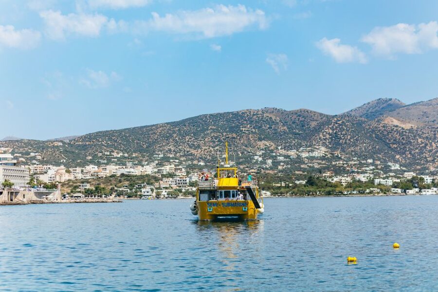 Agios Nikolaos: Semi-Submarine Cruise - Seeing Agios Nikolaos Bay from below sea level