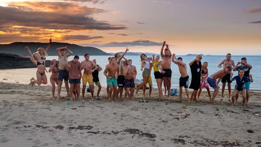 Airlie Beach: 2-Night Whitsundays Sailing Trip with Meals - Two nights that make the Whitsundays feel real