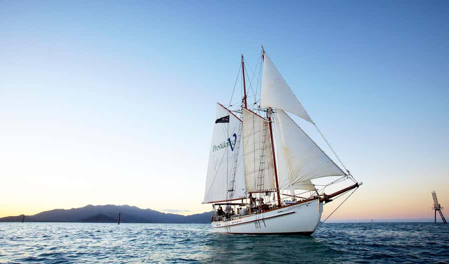 Airlie Beach: Providence Whitehaven Day Sail with Snorkeling - Why Providence suits a slower Whitsunday day