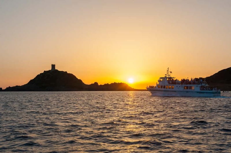 Ajaccio/Porticcio: Sanguinaires Sunset Cruise & Wine Tasting - The guided cruise toward the Sanguinaires Islands