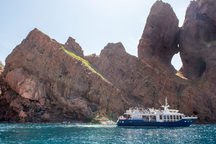 Ajaccio/Porticcio: Scandola Nature Reserve Guided Boat Tour - The quiet two-hour stop in Girolata