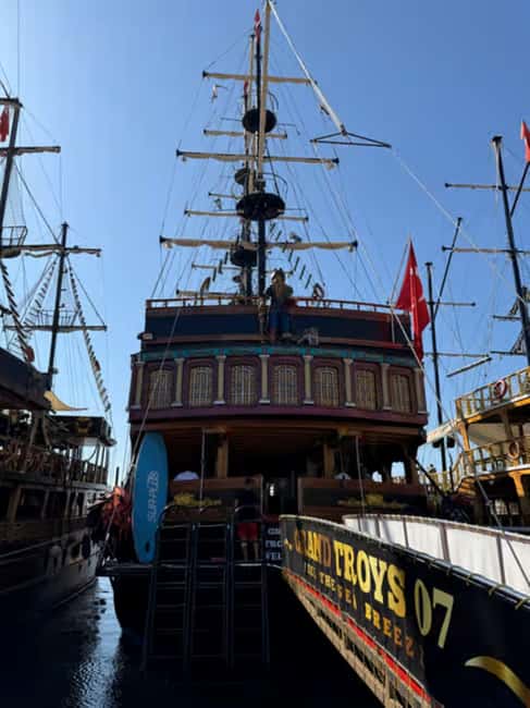 Alanya: Luxury Pirate Boat with Lunch & Unlimited Drinks - Should you book the Alanya pirate boat?