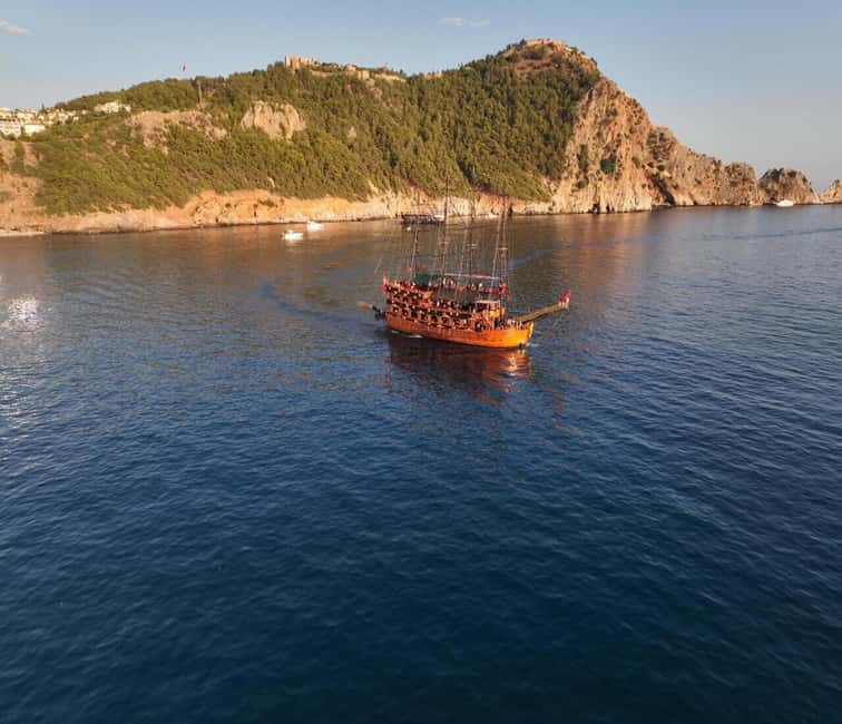 Alanya: Luxury Pirate Boat with Lunch & Unlimited Drinks - The Alanya coast from the water