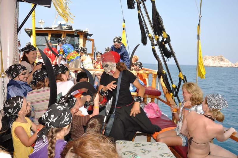 Alanya: Party Pirate Boat Trip w/Meal, Drinks, Pickup Option - Who should book this pirate boat?