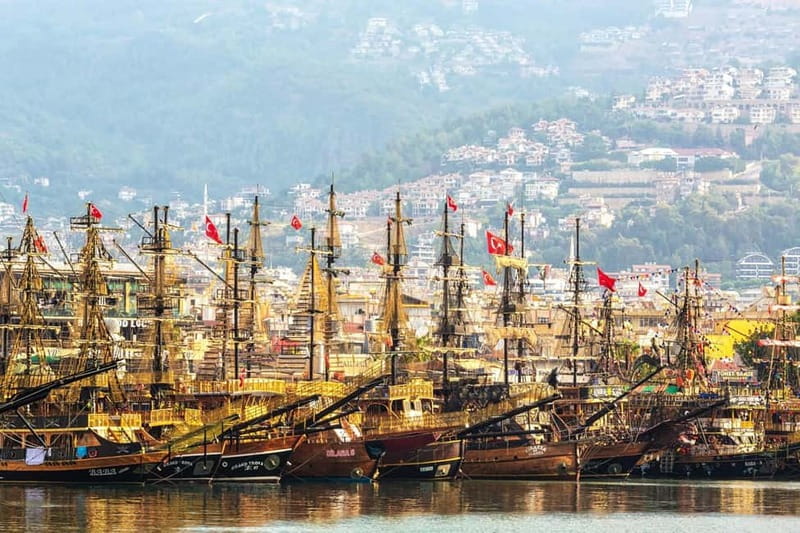 Alanya: Pirate Boat with Transfer, Lunch & Soft Drinks - A $17 boat day with a loud, cheerful personality
