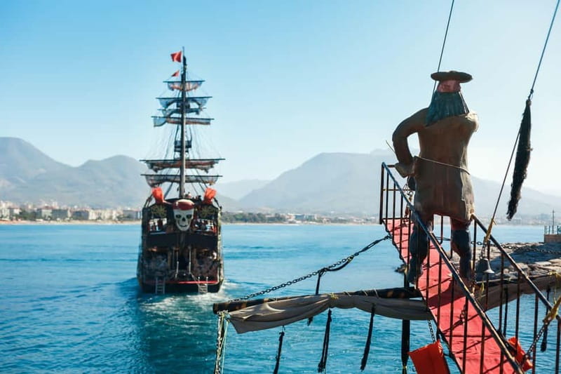 Alanya: Pirate Boat with Transfer, Lunch & Soft Drinks - Getting from your hotel to the harbor