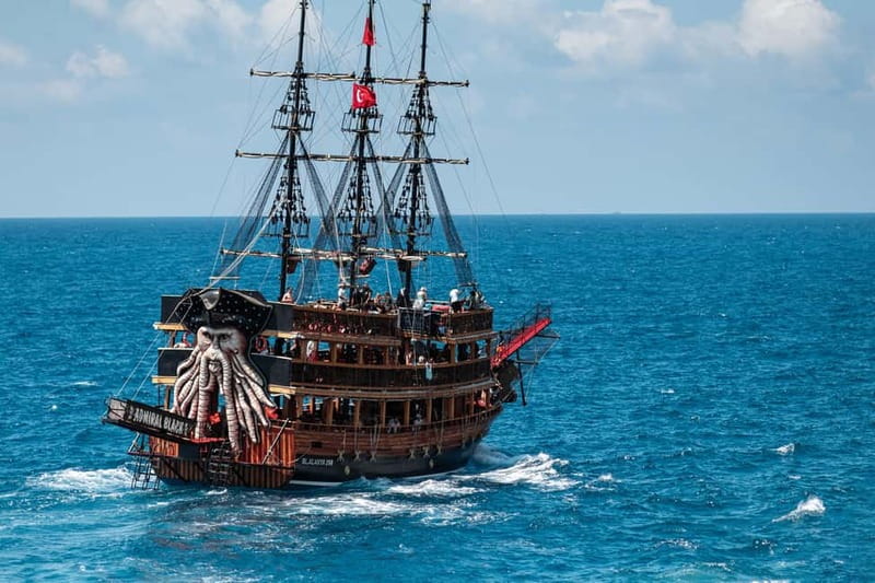 Alanya: Pirate Boat with Transfer, Lunch & Unlimited Drinks - Pirates’ Cave, Lover’s Cave, and Phosphorus Cave