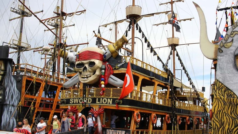 Alanya: Pirate Boat with Transfer, Lunch & Unlimited Drinks - Is the $17 price good value?