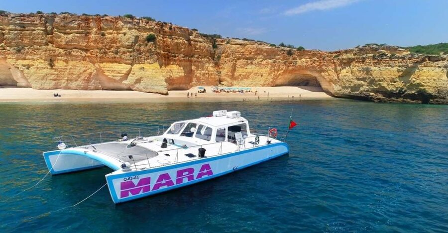 Albufeira: Catamaran Cruise with BBQ & Open Bar on the Beach - From Albufeira Marina to the Benagil Coast