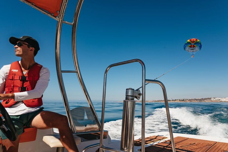 Albufeira: Parasailing Boat Trip - Practical planning for your Albufeira day