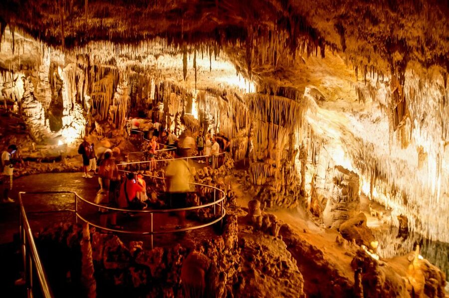 Alcudia: Caves of Drach Tour from the North with Boat Trip - Should you book the Caves of Drach tour?
