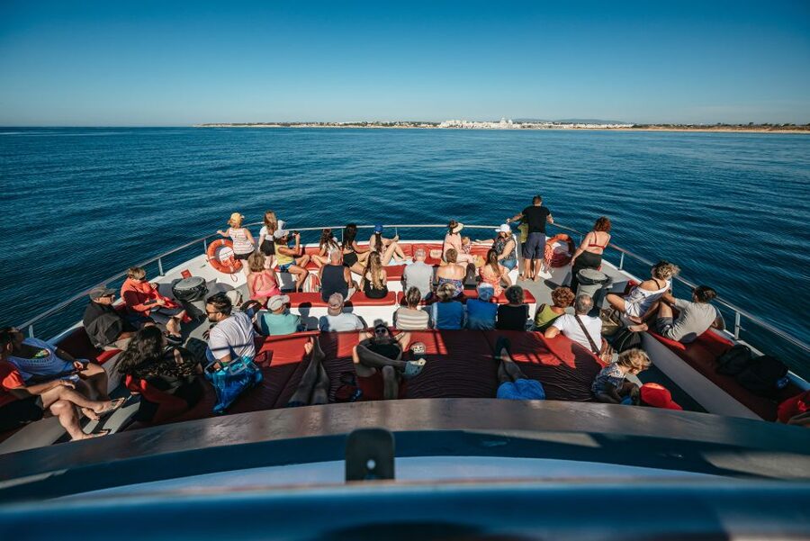 Algarve 3-Hour Caves and Coastline Boat Trip - From Albufeira Marina to the Benagil coast