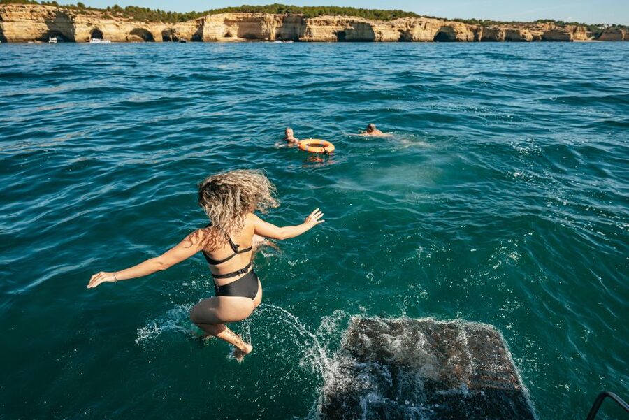 Algarve 3-Hour Caves and Coastline Boat Trip - Dolphins, sunsets, and the limits of luck
