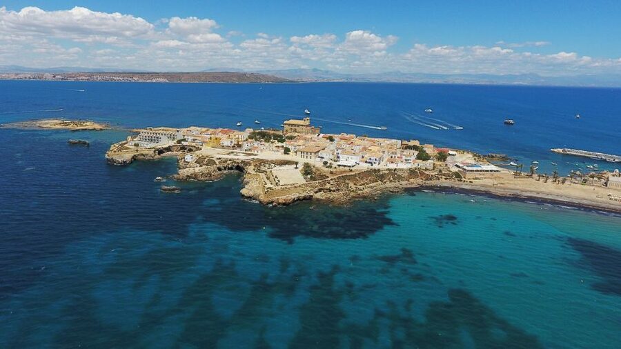 Alicante: 6-Hour Catamaran Cruise to Tabarca Island - Paella, drinks, and the practical value of lunch
