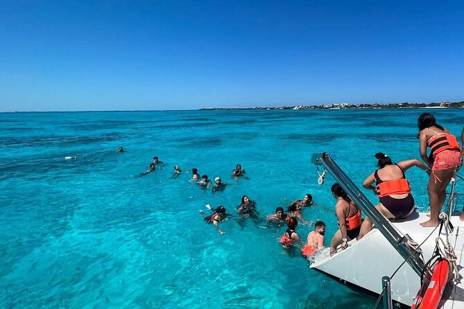 All Inclusive Isla Mujeres Catamaran - The sunset ride back to Cancun