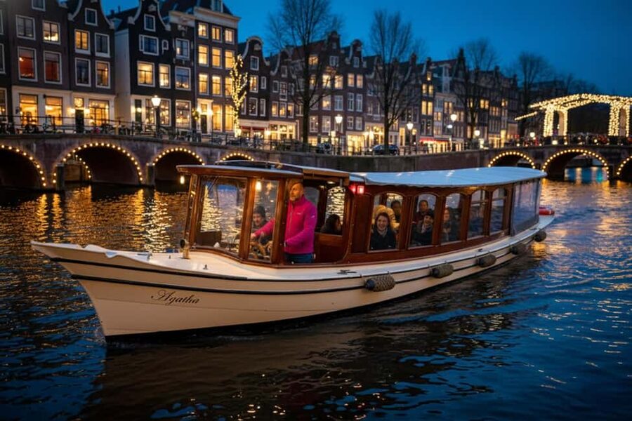 Amsterdam: 90 min Cruise with Local Guide & Unlimited Drinks - Finding the right boat