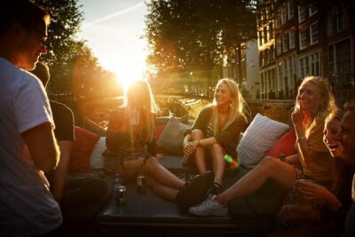 Amsterdam All-Inclusive 90-Minutes Heated Cruise by Captain Jack