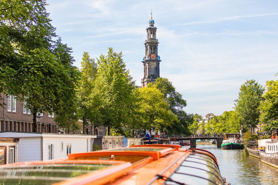 Amsterdam: City Centre Canal Cruise including Audioguide - Key points to know before you book
