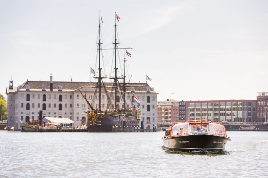Amsterdam Combo: Madame Tussauds and Canal Cruise - Madame Tussauds at Dam Square