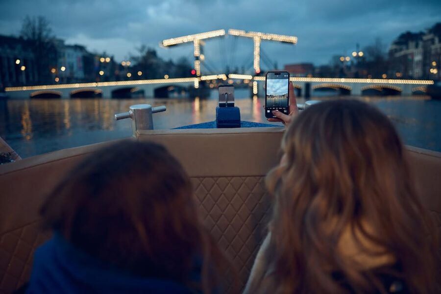 Amsterdam: Evening Candle Light Cruise With Wine & Cheese - Prinsengracht, Rokin, and the return route