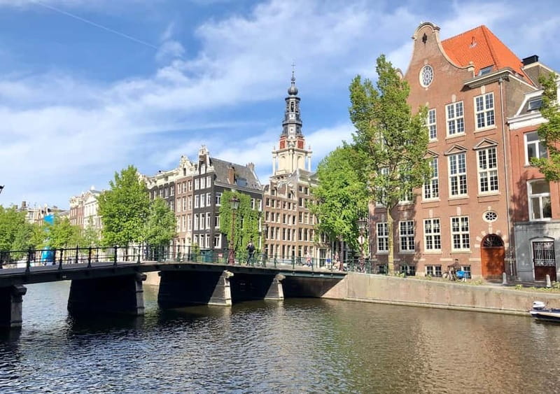 Amsterdam: German Canal Cruise with Unlimited Drinks Option - Why Amsterdam makes sense from a boat