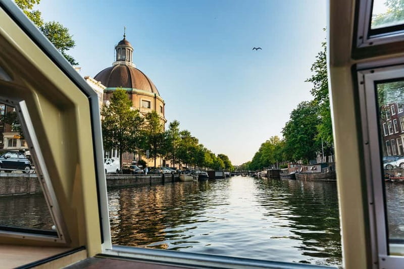 Amsterdam: Heated Canal Cruise Including Audioguide - FAQ