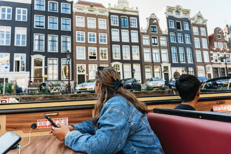 Amsterdam: Heated Canal Cruise Including Audioguide - Who will get the most from this cruise