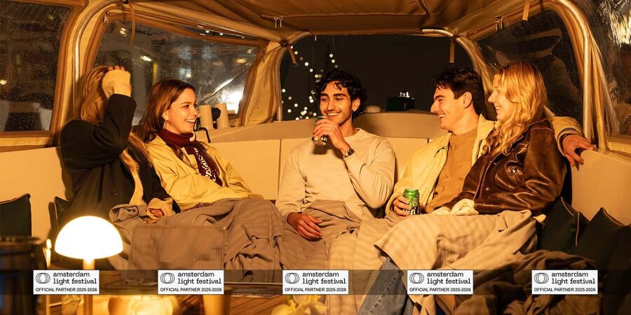 Amsterdam: Light Festival Boat+Unlimit.Drinks & Snack Option - Who will enjoy this cruise most?