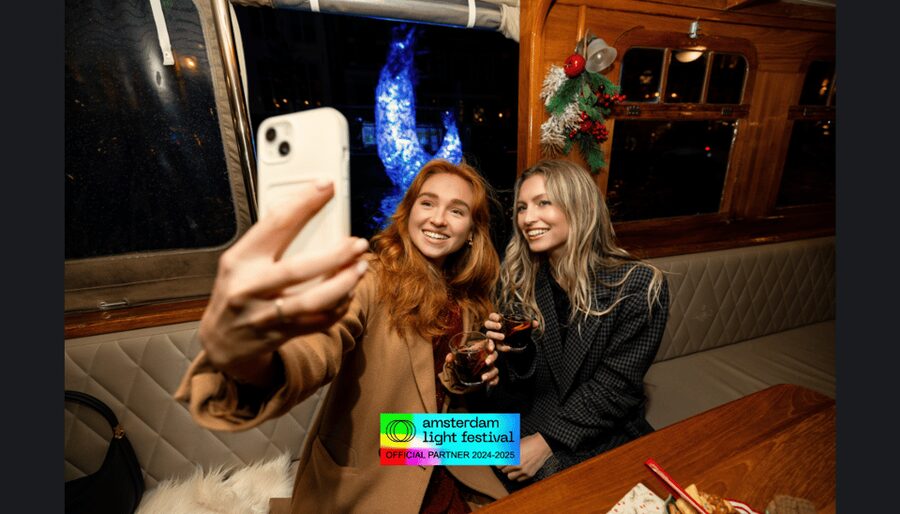 Amsterdam: Light Festival Heated Cruise w/ Drinks & Snacks - Drinks, snacks, and the real value of the $31 price