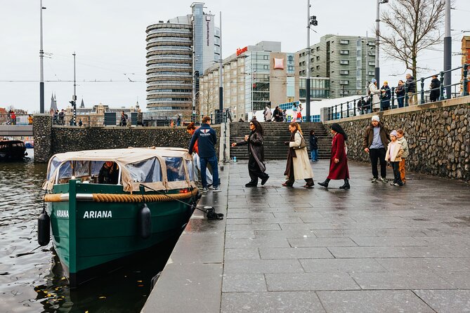 Amsterdam Newest Canal Cruise with local guide and small group - Key points at a glance