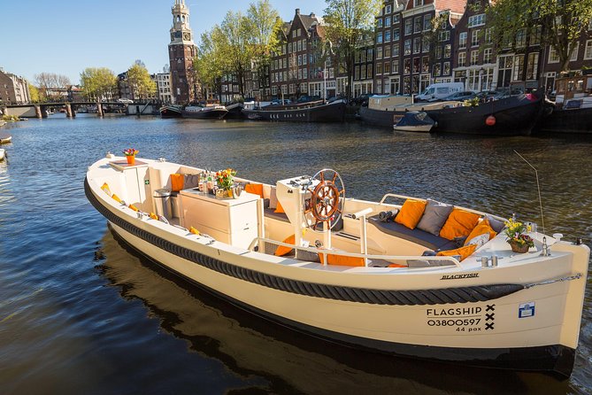 Amsterdam: Saloon Boat Cruise + Unlimited Drinks & Bite option - The bridge view that makes the cruise worthwhile