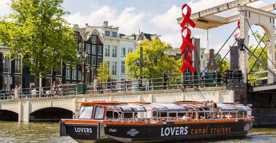 Amsterdam: Semi-Open Canal Boat Cruise - A calm introduction to Amsterdam from the canals