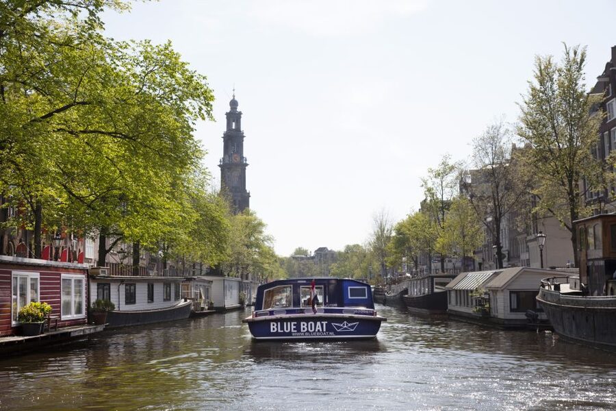 Amsterdam: Van Gogh Museum Ticket and City Canal Cruise - Final verdict: a sensible first-day pairing