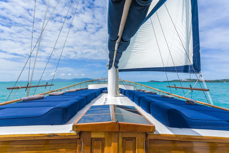 Ang Thong Full-Day Discovery Cruise from Koh Samui - The first climb and Ang Thong’s big view