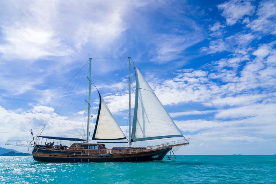Ang Thong Full-Day Discovery Cruise from Koh Samui - The morning pickup and first hours at sea