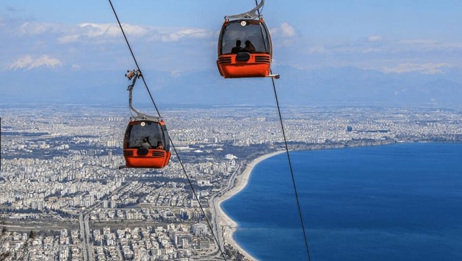 Antalya: Guided Old Town Tour with Boat Trip and Lunch - Seeing the city from the old harbor
