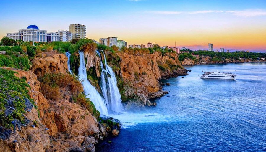 Antalya: Guided Old Town Tour with Boat Trip and Lunch - Timing, transport, and the feel of the day