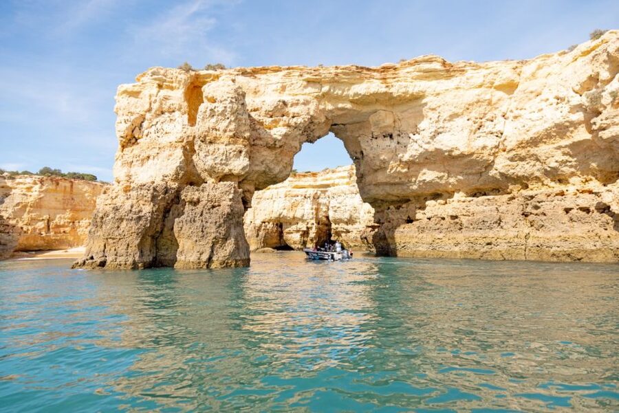 Armação de Pêra: Benagil Caves and Secret Beaches Boat Trip - Yellow Submarine and the Albandeira coast