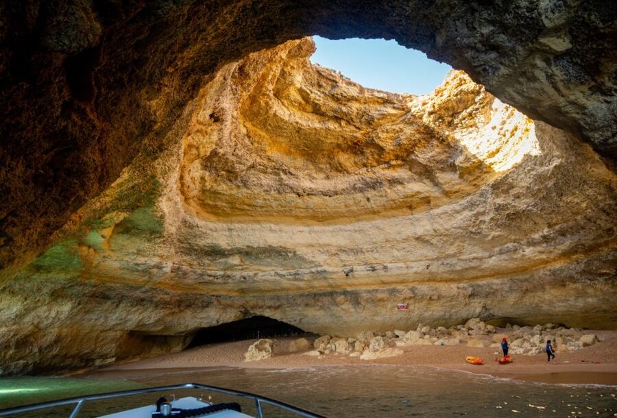 Armação de Pêra: Benagil Caves and Secret Beaches Boat Trip - Price, comfort, and practical preparation