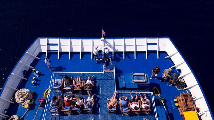Athens: Aegina, Agistri & Metopi Swimming Cruise with lunch - The long ride across the Saronic Gulf