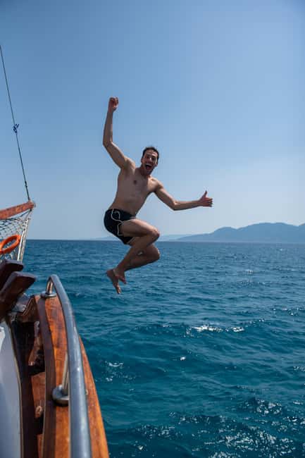 Athens Day Cruise: Agistri, Moni & Aegina + Lunch & Drinks - A long Aegean day without arranging island ferries