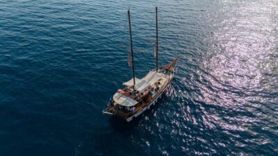Athens Day Cruise: Agistri, Moni & Aegina + Lunch & Drinks